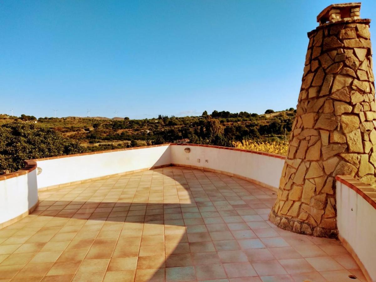 Stria House Mazzarino Exterior foto